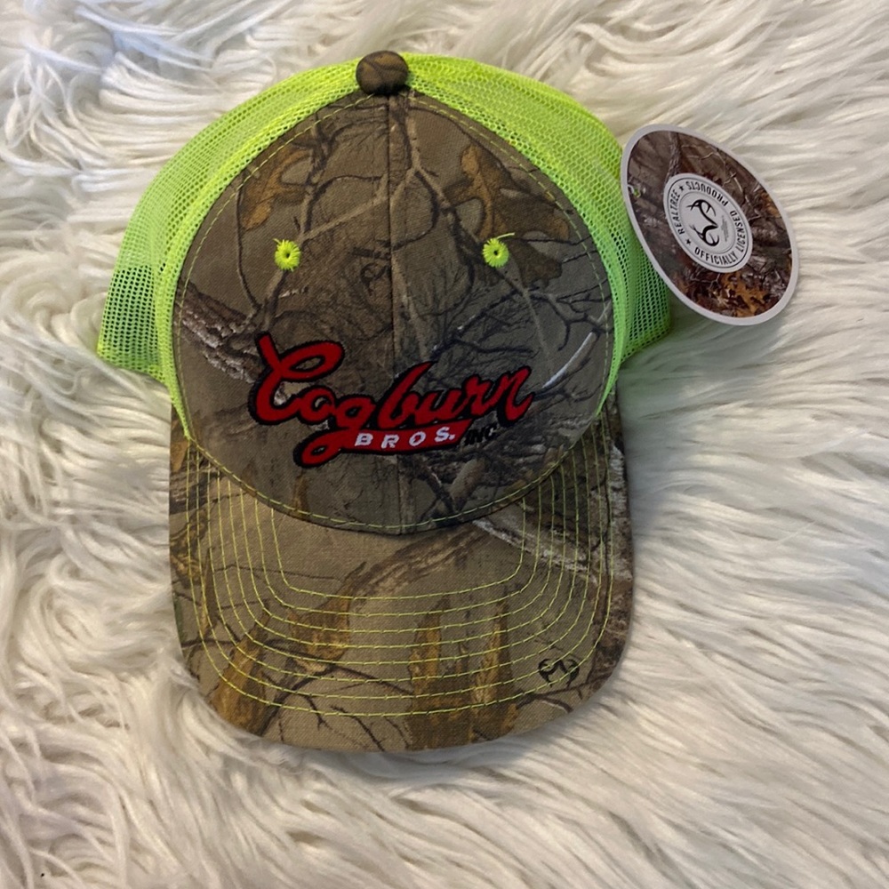 RealTree Xtra Man Hat brand new with tag - Picture 1 of 8